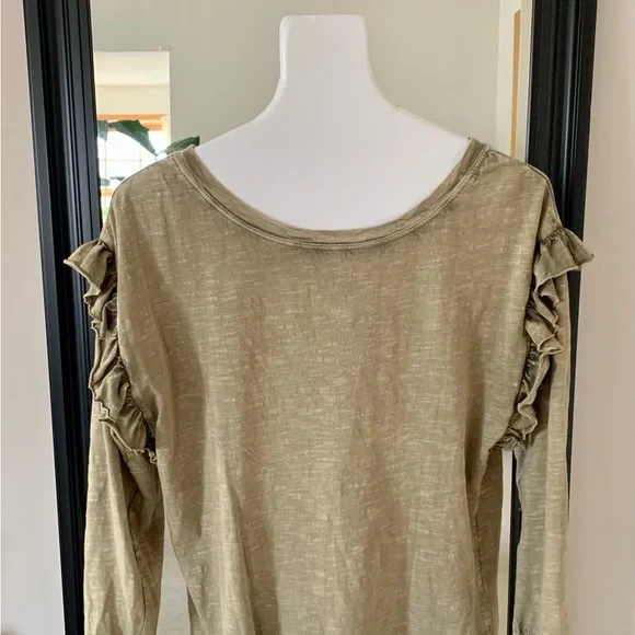 PILCRO Anthropologie Green Ruffled Open Back Long Sleeve Shirt - Picture 2 of 4